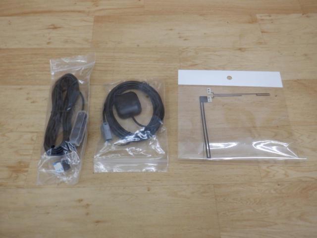 KENWOOD MDV-L308W 200mmワイドパネル 2021年モデル