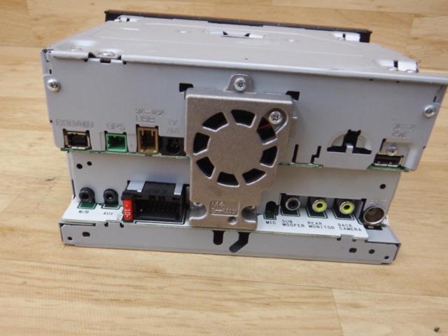 carrozzeria
AVIC-RW300
200mm wide panel
2016 model