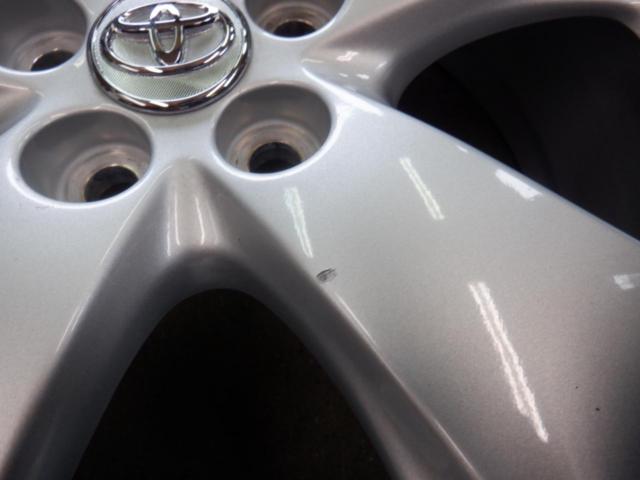 トヨタ純正(TOYOTA)  ZVW30 プリウス ツーリングセレクション純正ホイール + GRENLANDER L-ZEAL56