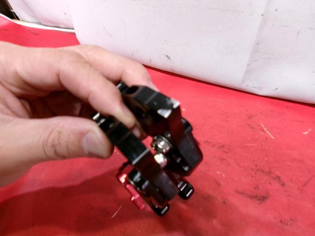 【メーカー不明】 ブレーキレバーセット ブラック/レッド 6段階調整 マジェスティS SG28J 14年から取り外し