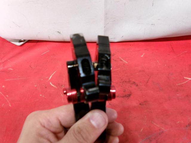 【メーカー不明】 ブレーキレバーセット ブラック/レッド 6段階調整 マジェスティS SG28J 14年から取り外し