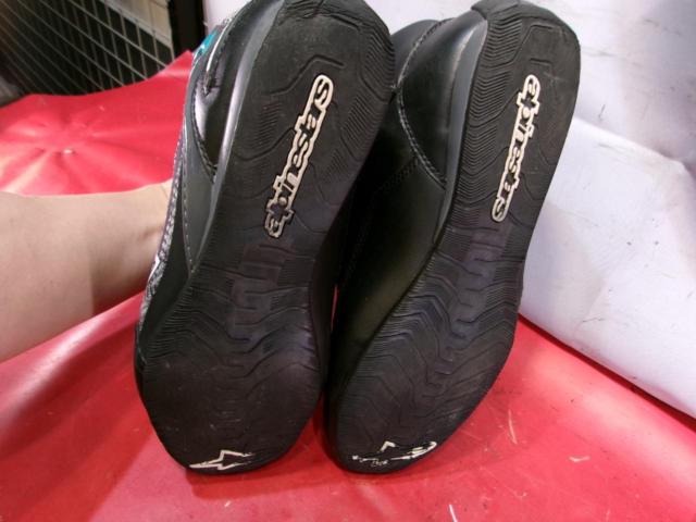 Size: US8.5/EUR40.5
Alpinestars
STELLA
FASTER-3
RIDEKNIT
Riding shoes