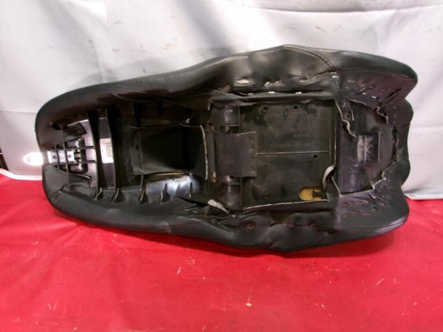 [Harley
Davidson
Genuine sheet
FLTRX
Used in 2011
