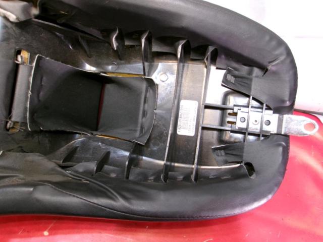 [Harley
Davidson
Genuine sheet
FLTRX
Used in 2011