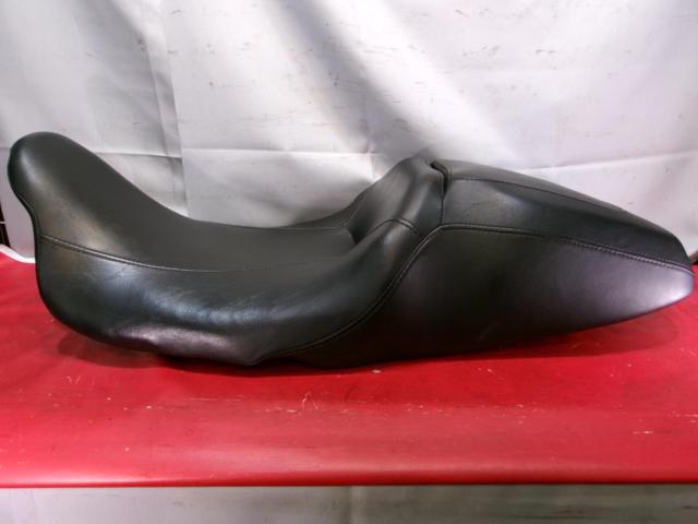 [Harley
Davidson
Genuine sheet
FLTRX
Used in 2011