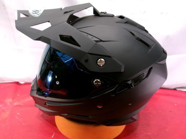 Size 57-58cm
THH
TX-28
Off-road helmet
Matt black