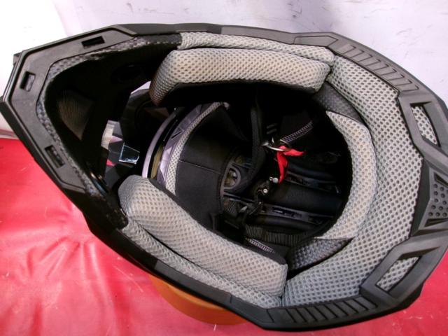 Size 57-58cm
THH
TX-28
Off-road helmet
Matt black