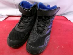 Size 26.5cm
Nankaibuhin
NS-35
STREAM
BREEZTECH2
Riding shoes
Black / Blue