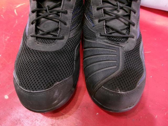 Size 26.5cm
Nankaibuhin
NS-35
STREAM
BREEZTECH2
Riding shoes
Black / Blue