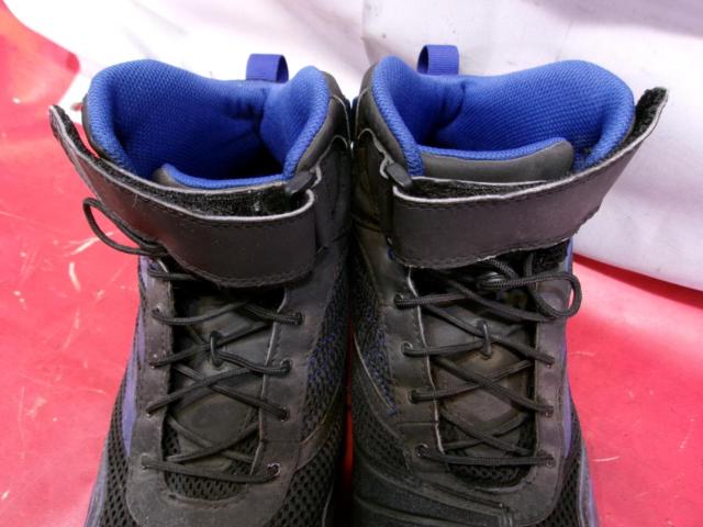 Size 26.5cm
Nankaibuhin
NS-35
STREAM
BREEZTECH2
Riding shoes
Black / Blue