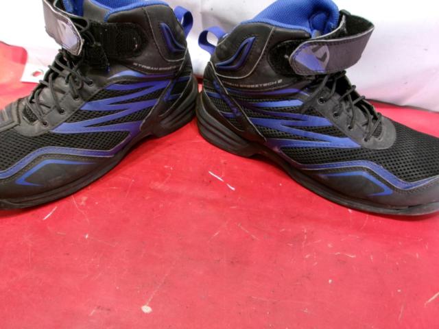 Size 26.5cm
Nankaibuhin
NS-35
STREAM
BREEZTECH2
Riding shoes
Black / Blue