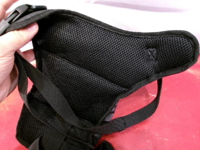 【HenlyBegins】 レッグバッグ