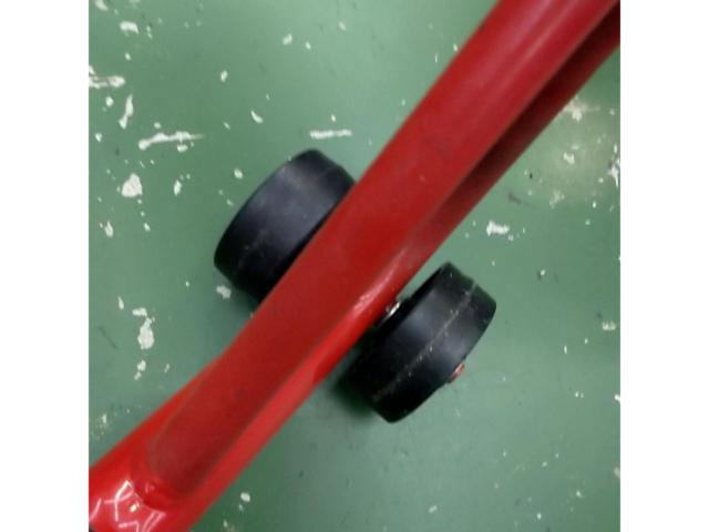 Unknown Manufacturer
Maintenance stand