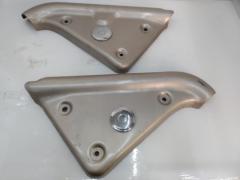 7HONDA マグナ250純正フレームカバー