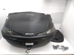 GIVI リアボックス B47