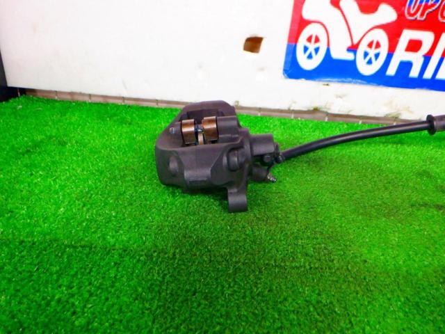 9KAWASAKI 純正リアブレーキキャリパー
