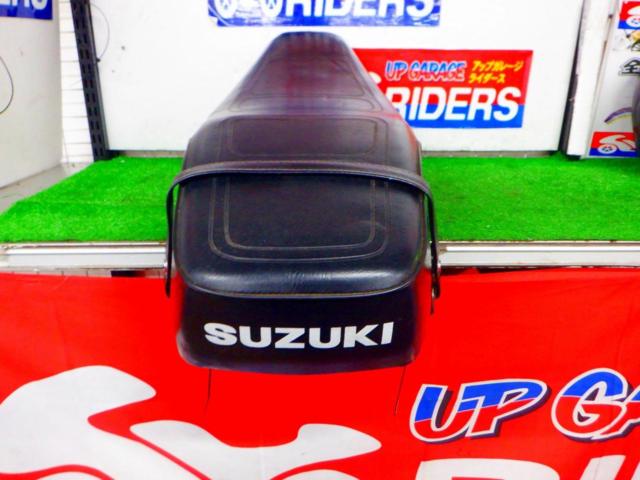 3SUZUKI 純正シート