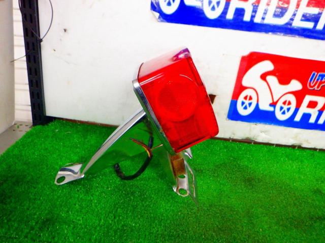 3SUZUKI 純正テール