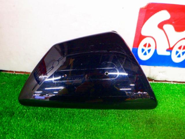 3SUZUKI 純正サイドカバー