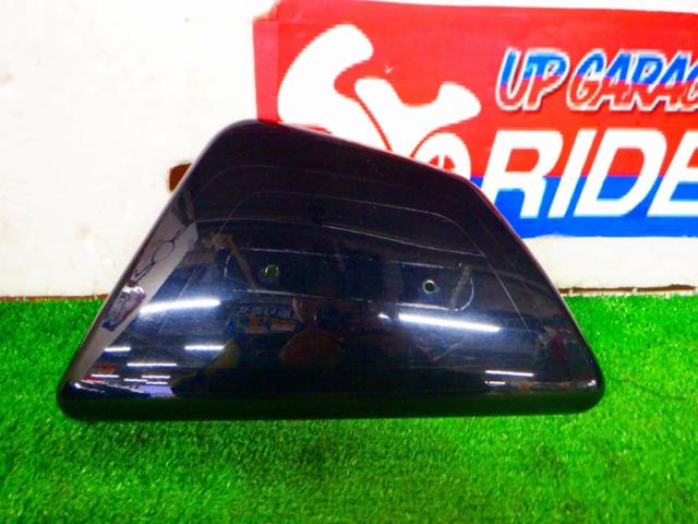 3SUZUKI 純正サイドカバー