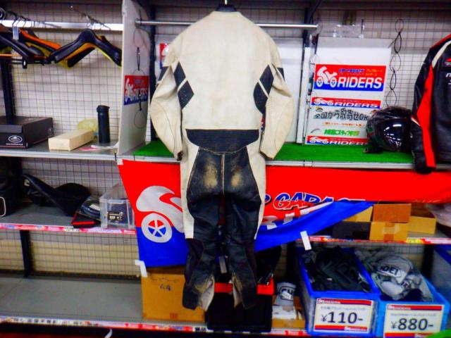 JUSTY レーシングスーツ