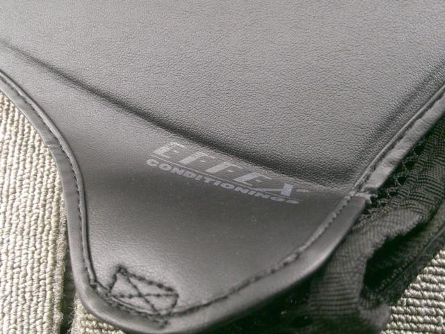 EFFEX ゲルザブ+メッシュシートカバー GEL-ZAB MESH SEAT COVER