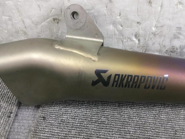 YZF-R6 06-23アクラポビッチ スリップオンライン チタン 【AKRAPOVIC】サイレンサー/マフラー