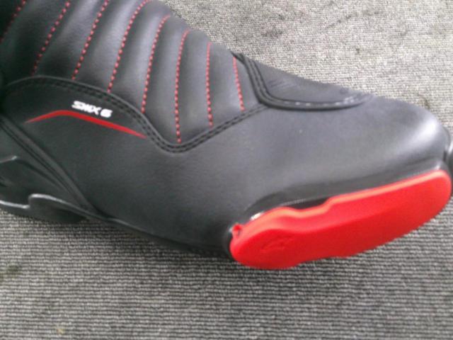 Size: EUR44 (approximately 28.5cm)
Alpinestars (Alpine Star)
SMX-6
V2
Racing boots