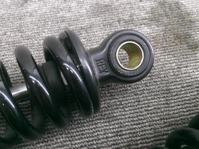 RFY リアショック左右セット 汎用