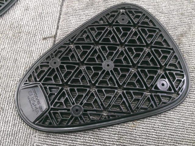 Size: Free
KOMINE (Komine)
Enigma G2
West protector