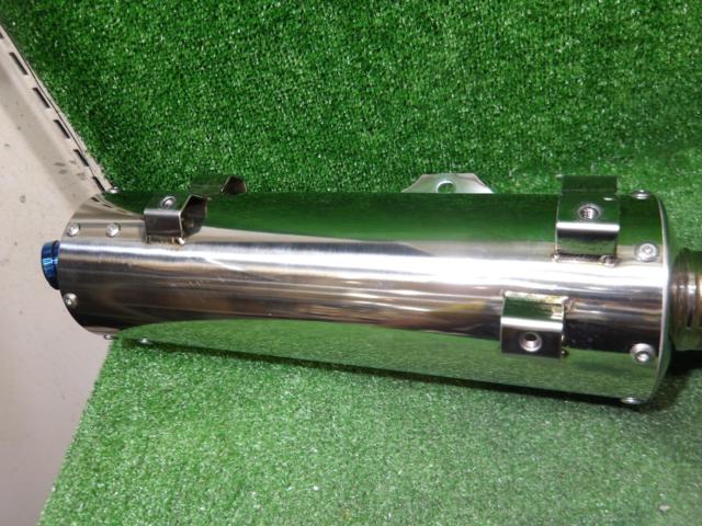 Serow 250 (removed from DG17) BEAMS
Power trek muffler
Slip-on