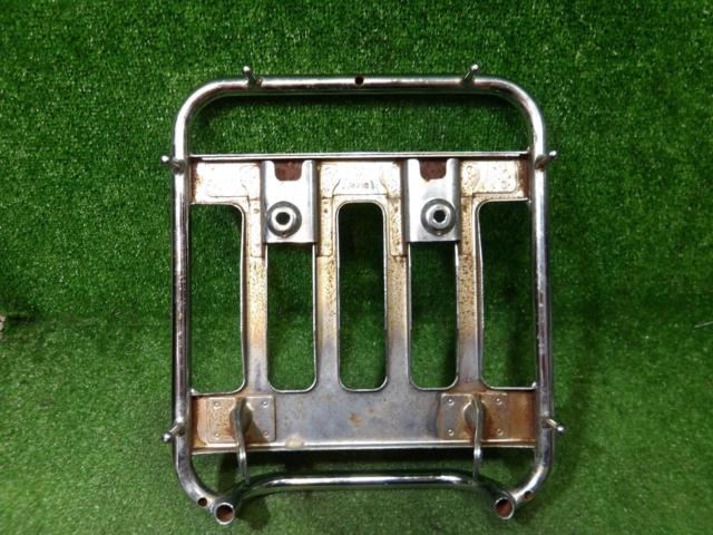 Genuine Honda part (removed from a Super Cub JA07)
Carrier