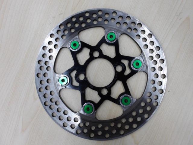 Z Racing
Front disc rotor 220Φ & caliper support
Z125PRO