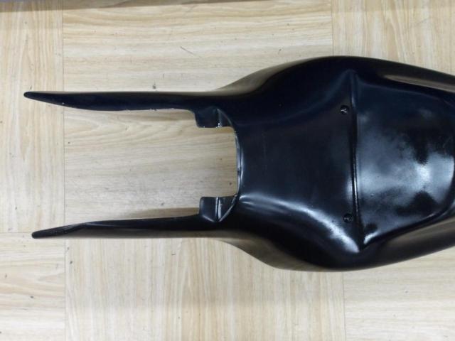 Unknown Manufacturer
Seat cowl (FRP)
NSR50 late model parts removed