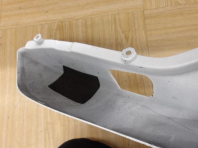 Genuine Honda tail cowl
CB1300SB (SC54
(Around 2006)