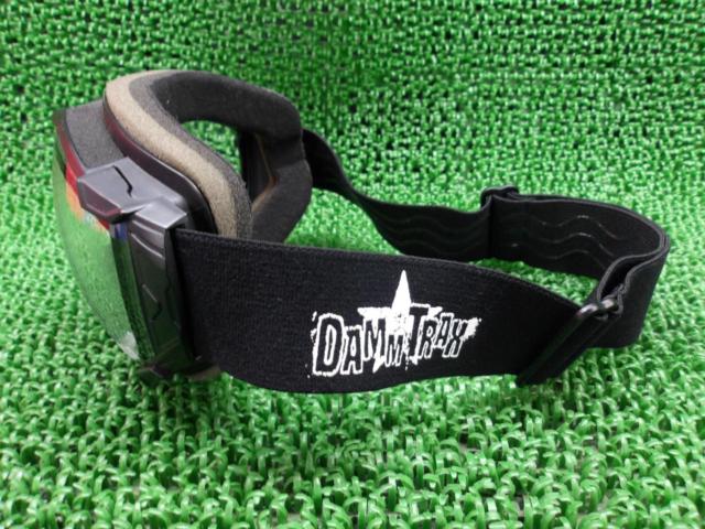 Damutorakkusu
Goggles