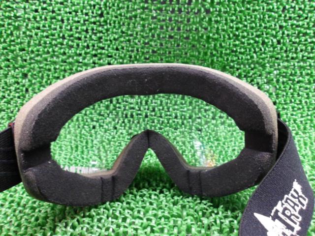 Damutorakkusu
Goggles