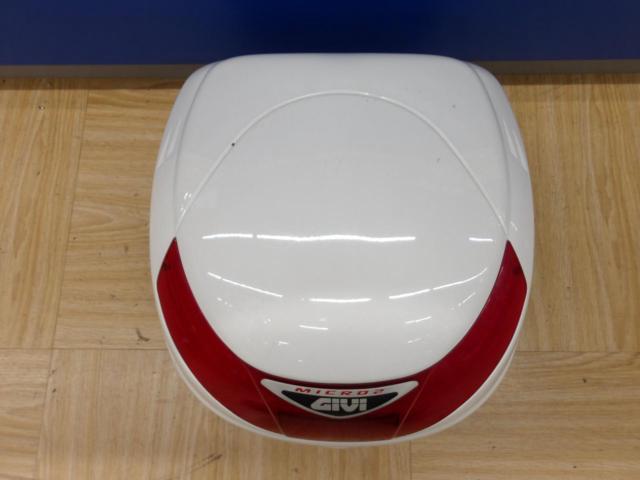 【GIVI】リアボックス 汎用