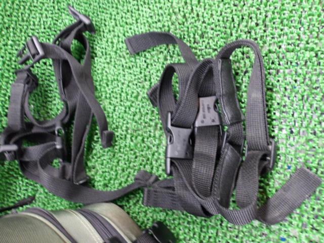 GOLDWIN Seat Bag (Green)
Discoloration Large