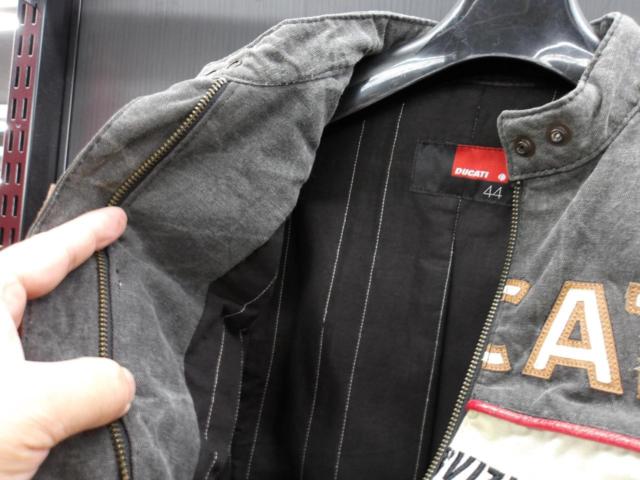 Size: 44
DUCATI
Cotton jacket