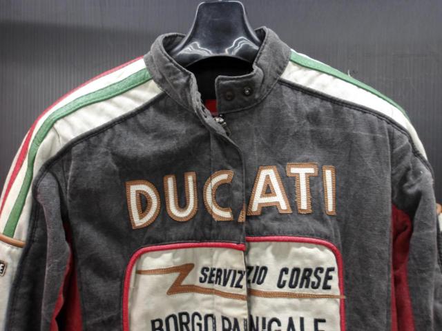 Size: 44
DUCATI
Cotton jacket