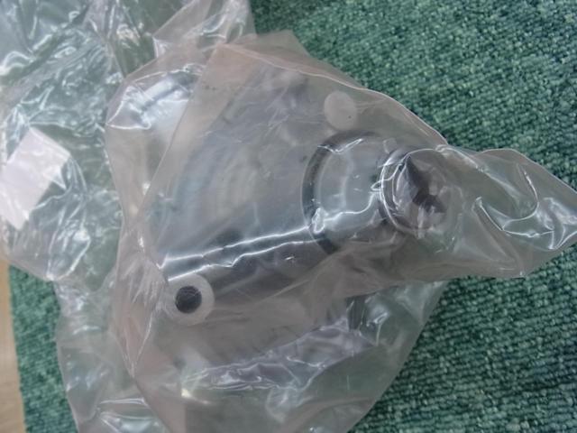 VFR1200Fなど 純正 ウォーターポンプ ASSY 品番 19200-MGE-000