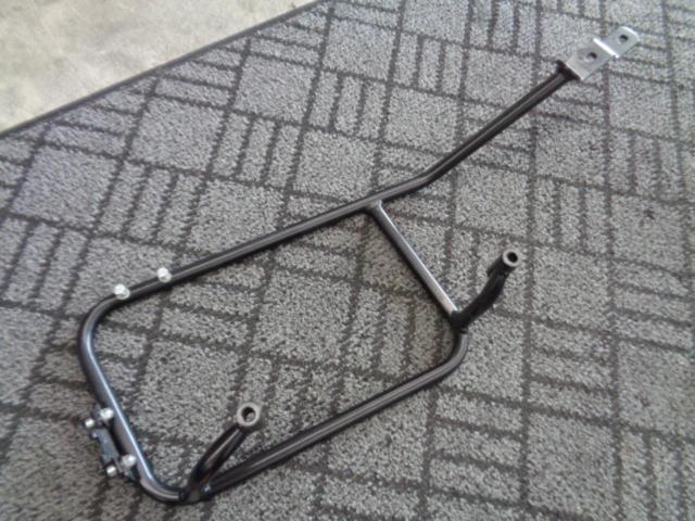 【ヘプコ&ベッカー】 V-STROM1050/XT -’22 サイドケースホルダー 653-3544-0001