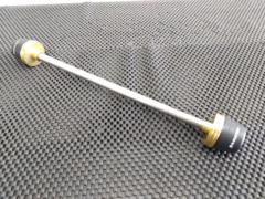 K-Factory
Z900RS ('22)
Front axle slider
Black / Gold