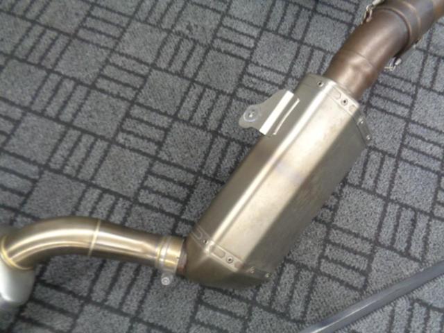 アクラポビッチ(AKRAPOVIC) フルエキゾースト EC ECE MT-09(’21-’23) レーシングラインマフラー チタン S-Y9R11-HAPT