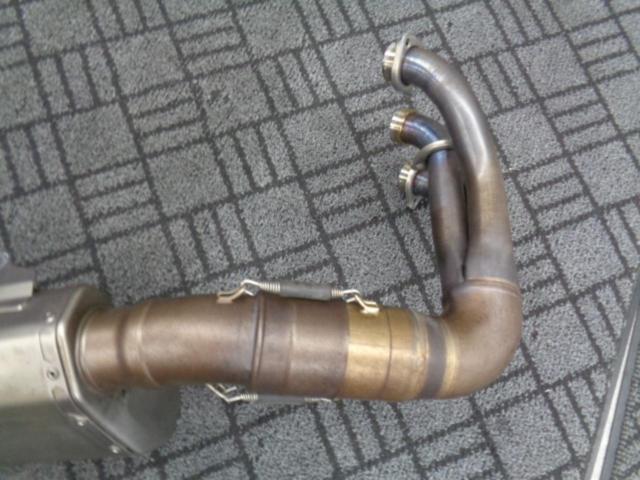 アクラポビッチ(AKRAPOVIC) フルエキゾースト EC ECE MT-09(’21-’23) レーシングラインマフラー チタン S-Y9R11-HAPT