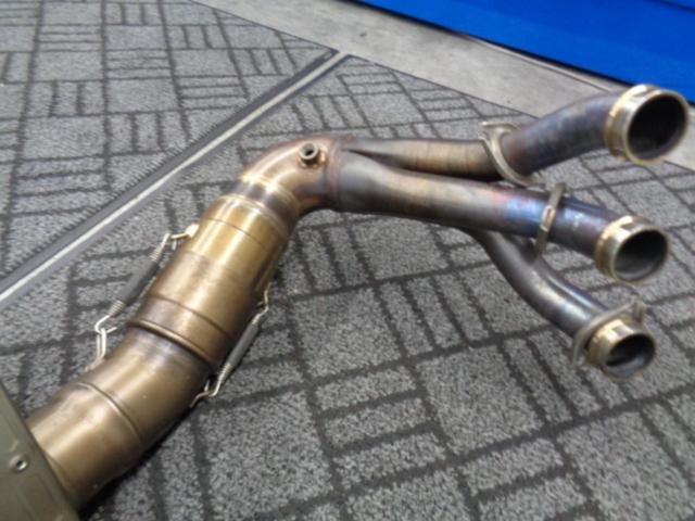 アクラポビッチ(AKRAPOVIC) フルエキゾースト EC ECE MT-09(’21-’23) レーシングラインマフラー チタン S-Y9R11-HAPT