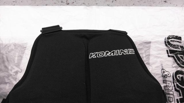 13KOMINE SK-817 レディースチェストプロテクター