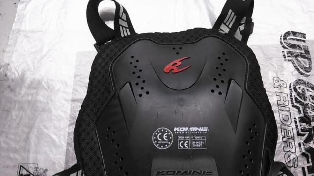 KOMINE SK-697 CEマルチチェストプロテクター