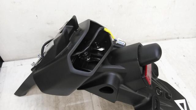 3YAMAHA リアフェンダー